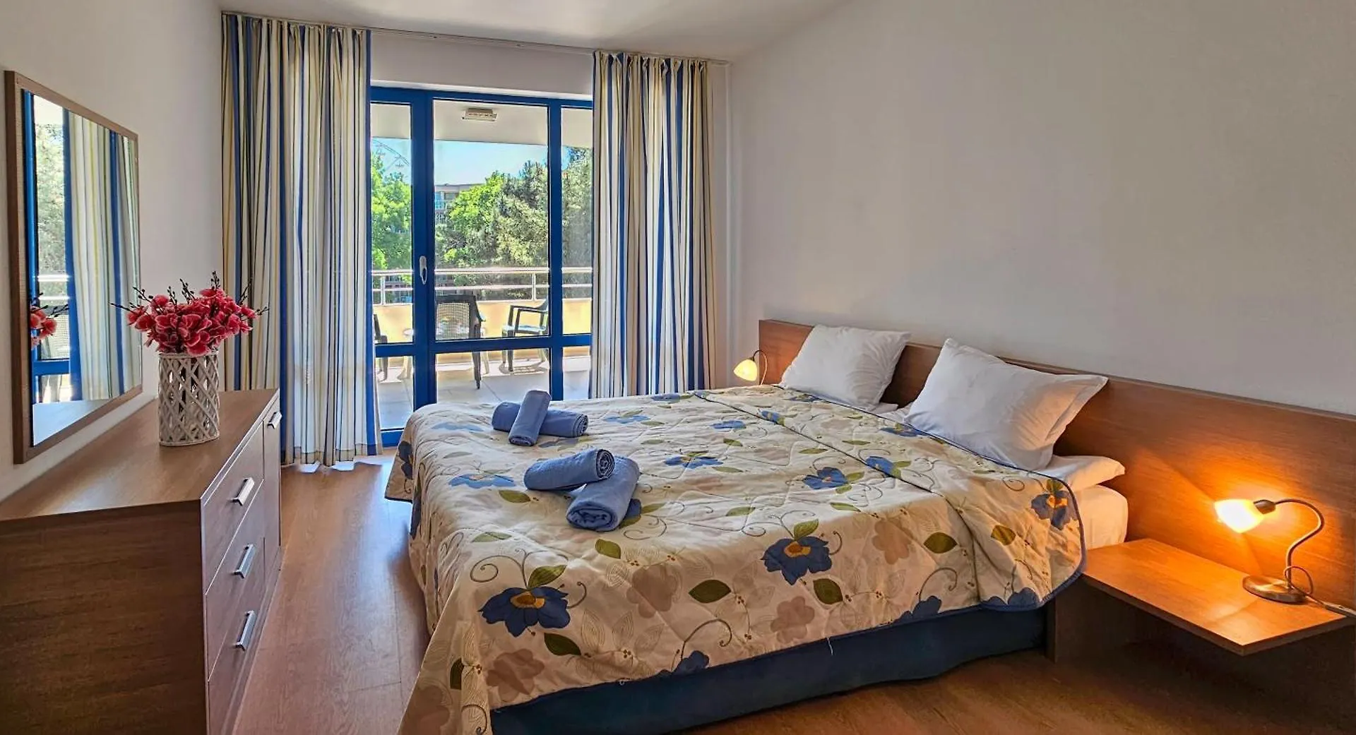 Excelsior Holiday Apartments Napospart