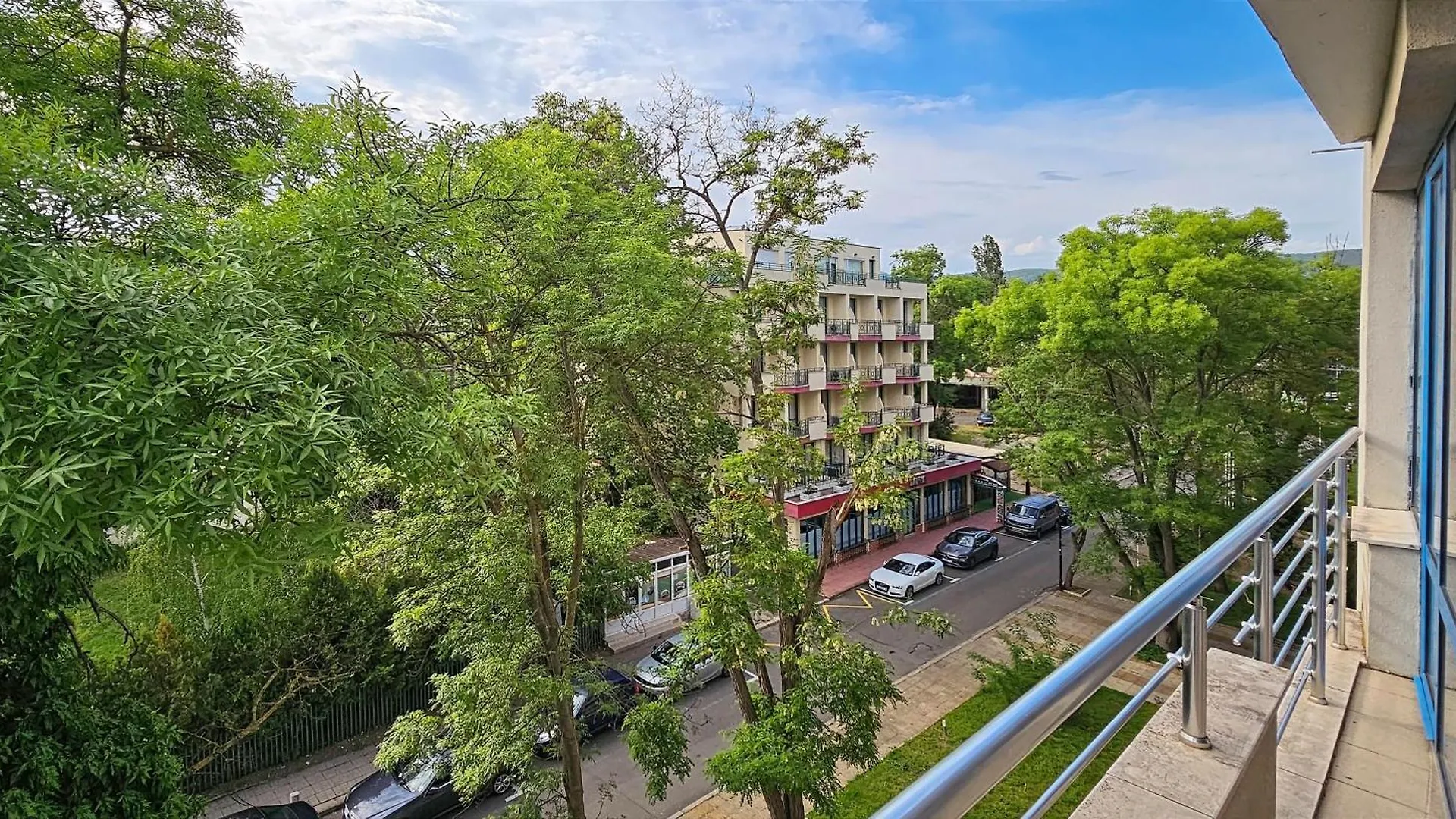 Excelsior Holiday Apartments Солнечный берег